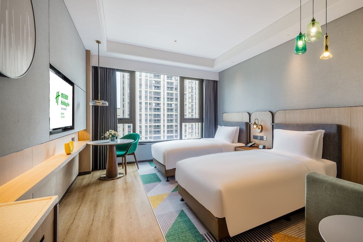 Kamar Standar, 2 Tempat Tidur Twin, akses difabel | Brankas, tirai kedap cahaya, dan setrika/meja setrika