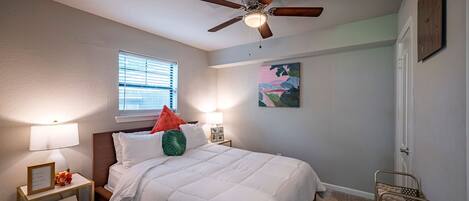 3 間睡房、Wi-Fi、床單、方便輪椅出入