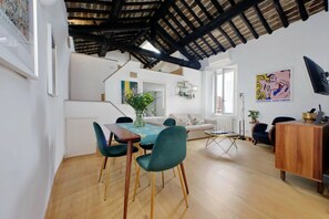 Dining - Montevecchio2 - Charming apartment for 4 close to piazza Navona (Roma)