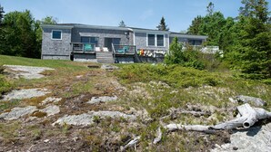 Exterior - Barnacle on Flye Point (Brooklin)