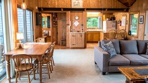 House, Multiple Beds, Ocean View | Dining - Barnacle on Flye Point (Brooklin)