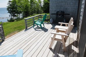 Outdoor dining - Barnacle on Flye Point (Brooklin)