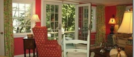 Chimenea, estación para reproductor de MP3