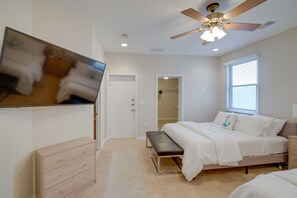 5 habitaciones, escritorio, wifi y ropa de cama 