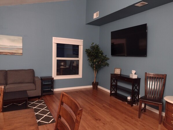 Smart TV, fireplace, table football