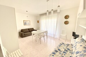 Living area - Cristoforo Colombo 1 - Carraro Immobiliare (Caorle)