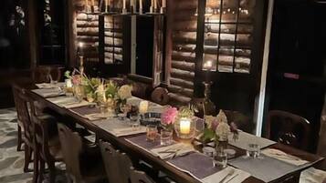 Nhà, nhiều giường, quang cảnh biển | Phòng ăn