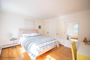 Casa, várias camas, lareira, vista para o oceano | 5 quartos, individualmente decorados, individualmente mobiliados