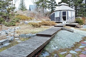 Exterior - Gulls Ledge (Stonington)