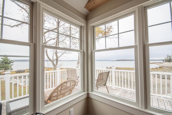 Interior - Mabel's Point - Brooklin (Brooklin)