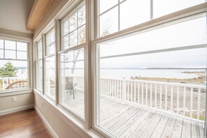 Interior - Mabel's Point - Brooklin (Brooklin)