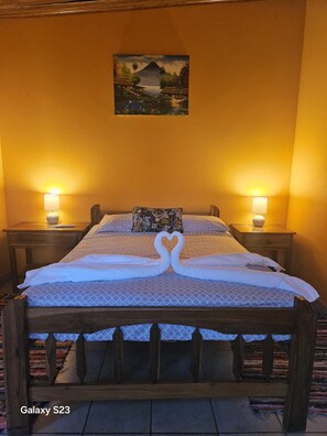 Basic Room - Playa San Diego beachfront Rentals (Villa El Carmen)