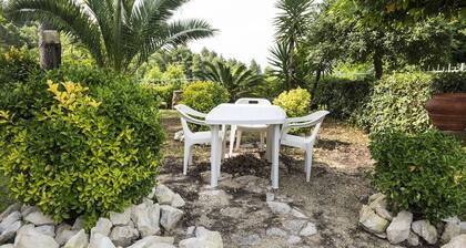 A30 - Poggio, new one bedroom apartment with garden