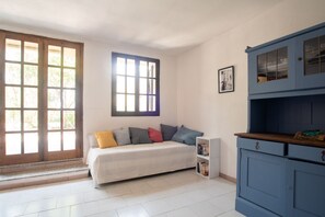 Interior - GuestHost - Baccu Mandara Rustic Villa with Pool&Parking! (Maracalagonis)