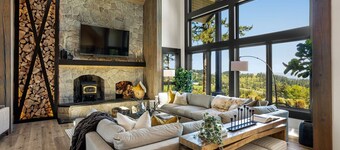 Luxury Wine Estate, Hot Tub & Game Room