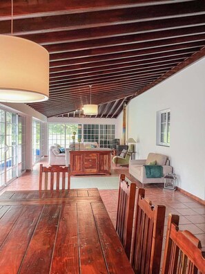 Interior - WelcomeBuddy - Casa Tia Néné - Green Glassyard (Lagoa)