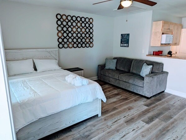 Bügeleisen/Bügelbrett, WLAN, Bettwäsche