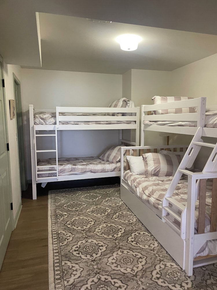 Newly Updated Lake Keowee Property, just 10 miles from Clemson