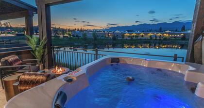 Luxurious condo w/ private hot tub, fireplace, & fun vibe!