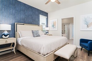 6 bedrooms, iron/ironing board, WiFi, bed sheets