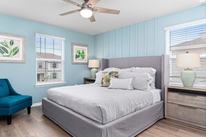 6 bedrooms, iron/ironing board, WiFi, bed sheets