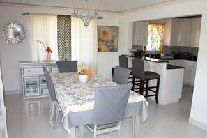Casa | Opções para refeição no quarto