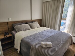 1 bedroom, free WiFi, bed sheets