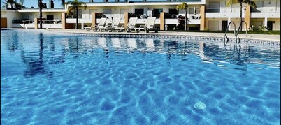 Beautiful 2-Bed Villa in Albufeira