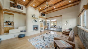 Smart TV, fireplace, offices