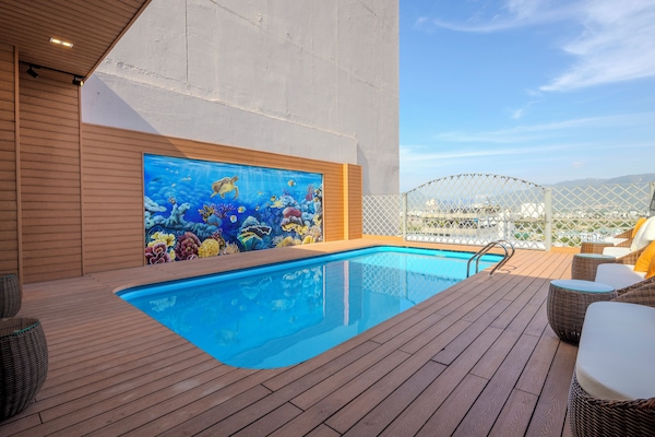 Piscina a l'aire lliure