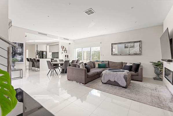 Smart TV, fireplace, video games, books