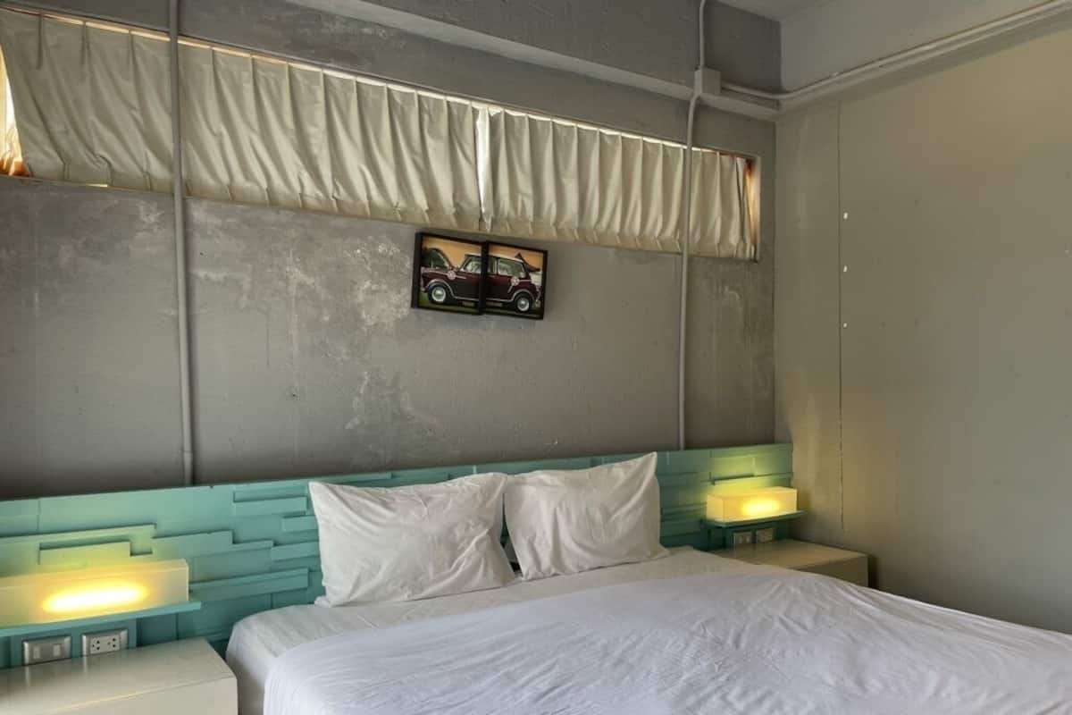 Basic Double Room | Free WiFi