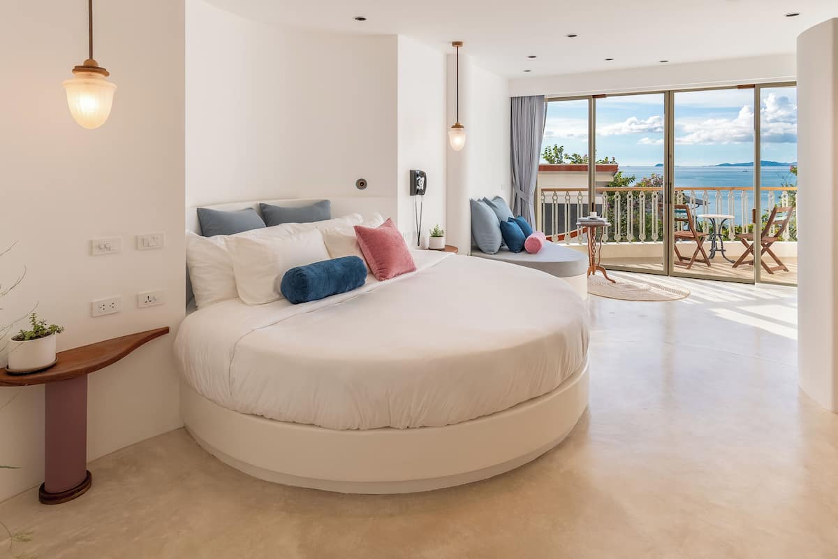 Elite Room | Premium bedding, minibar, in-room safe, individually decorated