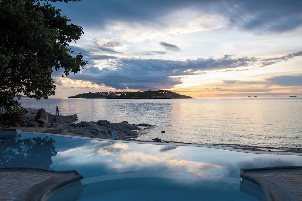 Ampersand Resort