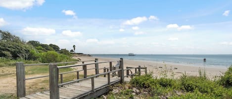 Playa en los alrededores