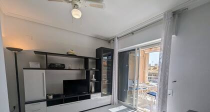 Traditional Two Bed Apart In Torrevieja TV18