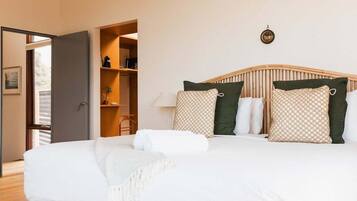 7 bedrooms, WiFi