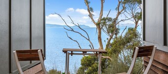 Hamptons on the Bay - 2 Bedroom Cabin