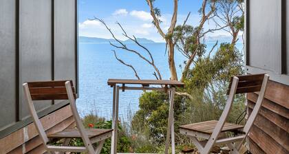 Hamptons on the Bay - Cabin with Balcony