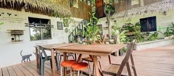OYO HOME 90800 Rumah Pangi Homestay