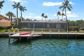 Exterior - Classic Marco Island Waterfront Home with Private Pickleball Court, Pool & WiFi ~Amazing view (Marco Island)