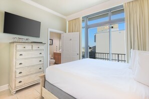 Condo, 4 Bedrooms