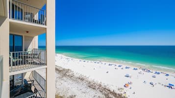 Appart'hôtel, 3 chambres | Plage