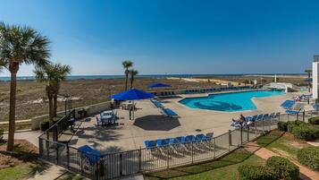 Leilighet, 3 soverom | Basseng | Innendørsbasseng og utendørsbasseng