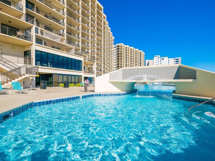 Apartment, 1 Schlafzimmer | Pool | Innenpool, Außenpool