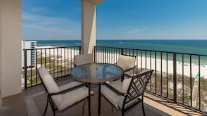 Condo, 1 Bedroom | Property grounds
