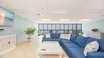 Lejlighed - 2 soveværelser | Opholdsområde