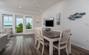 House, 3 Bedrooms | Dining