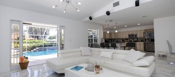 Sunshine Escape! Equestrian Resort! Wellinton-WPB