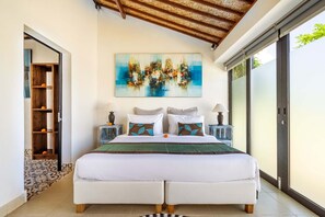 2 chambres, fer et planche à repasser, Wi-Fi, draps fournis